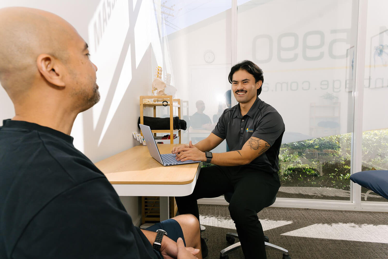 Neck Physiotherapist on the Central Coast